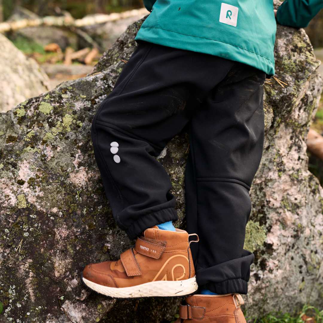 NA Category Page - Outdoor Pants - Softshell Material